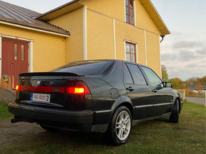 Saab 9000