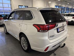 Mitsubishi Outlander PHEV