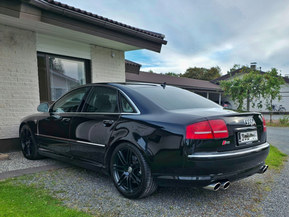 Audi S8