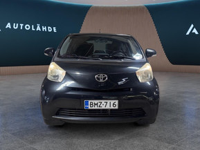 Toyota Iq