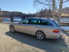 Mercedes-Benz E