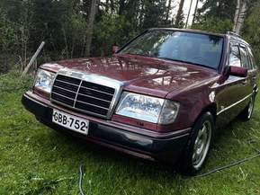 Mercedes-Benz 300
