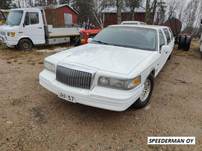 Lincoln Town Car