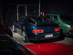 Porsche 968