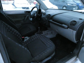 Volkswagen New Beetle