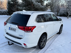 Mitsubishi Outlander PHEV