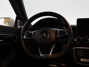Mercedes-Benz CLA 45 AMG