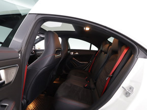 Mercedes-Benz CLA 45 AMG