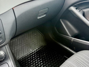 Mercedes-Benz B