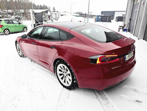 Tesla Model S