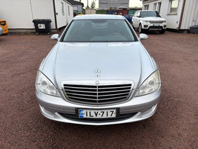 Mercedes-Benz S