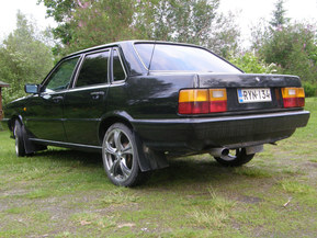 Audi 80