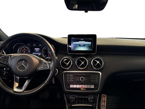 Mercedes-Benz A
