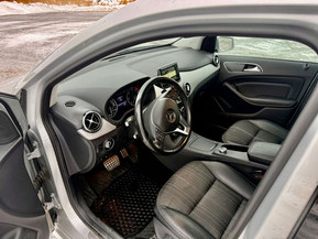 Mercedes-Benz B