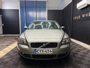 Volvo S40