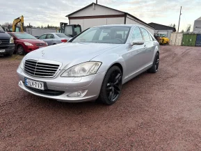 Mercedes-Benz S