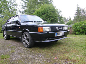 Audi 80