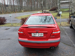 Volvo S40