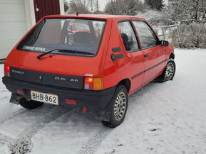 Peugeot 205