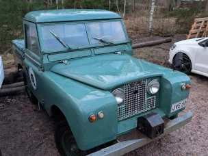 Land Rover 88