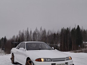 Nissan Skyline