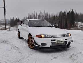 Nissan Skyline