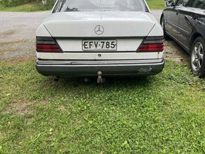Mercedes-Benz E