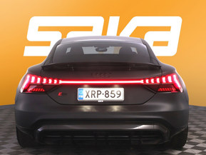 Audi e-tron GT RS