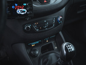 Ford Transit Courier