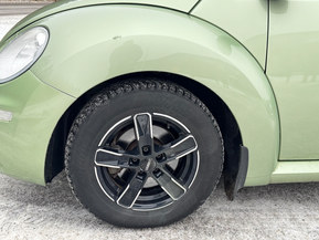 Volkswagen New Beetle