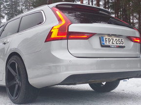Volvo V90