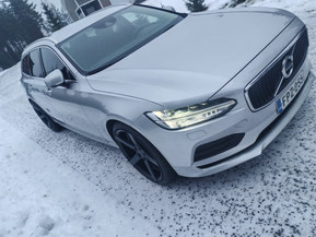 Volvo V90