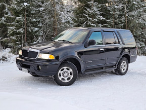 Lincoln Navigator