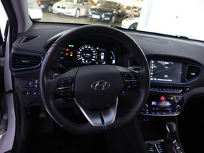Hyundai Ioniq Plug-In
