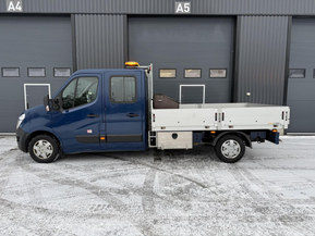 Nissan NV400