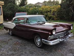 Ford Fairlane