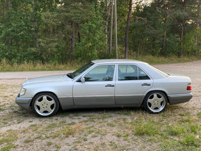 Mercedes-Benz E