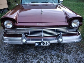 Ford Fairlane
