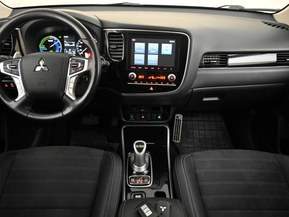Mitsubishi Outlander PHEV
