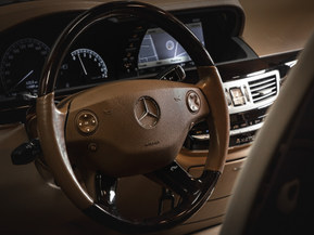 Mercedes-Benz S