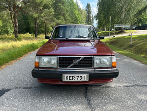 Volvo 244
