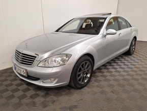 Mercedes-Benz S