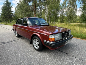 Volvo 244