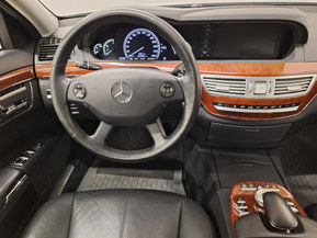 Mercedes-Benz S