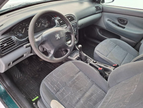 Peugeot 406