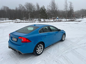 Volvo S60