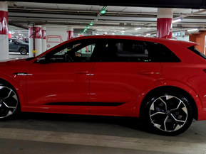 Audi e-tron