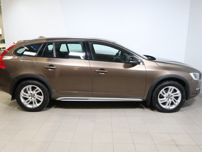 Volvo V60 Cross Country