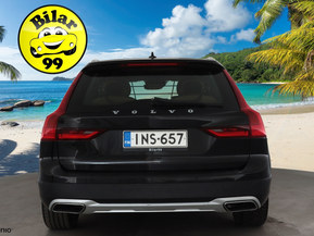 Volvo V90 Cross Country