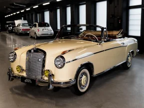 Mercedes-Benz 220